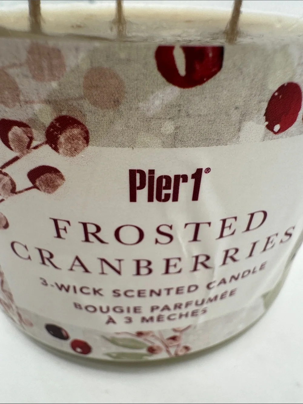 Pier 1 Frosted Cranberries 3 wick scented candle 14OZ new unused